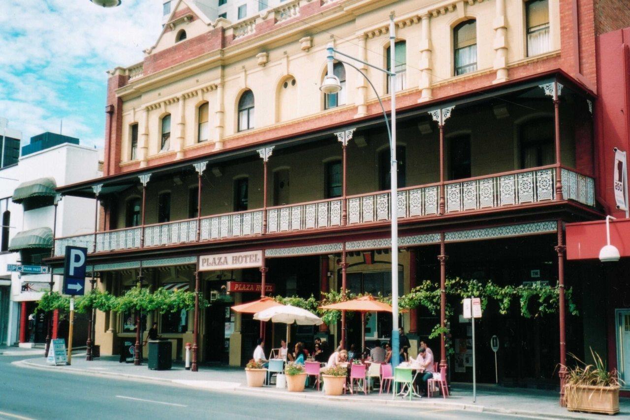Plaza Hotel Adelaide Dış mekan fotoğraf